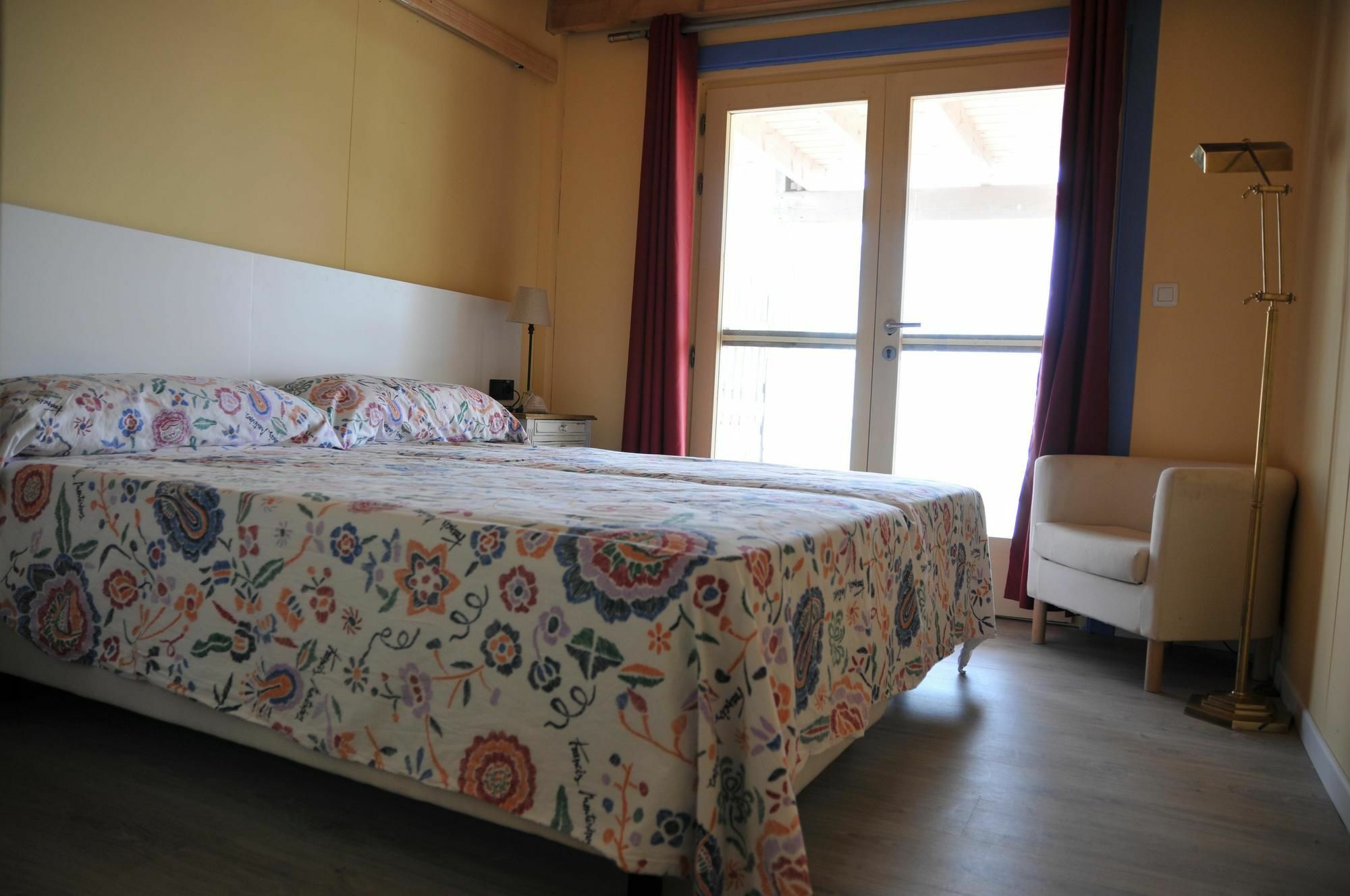 Aparthotel Oliwood Beach 올리바 외부 사진